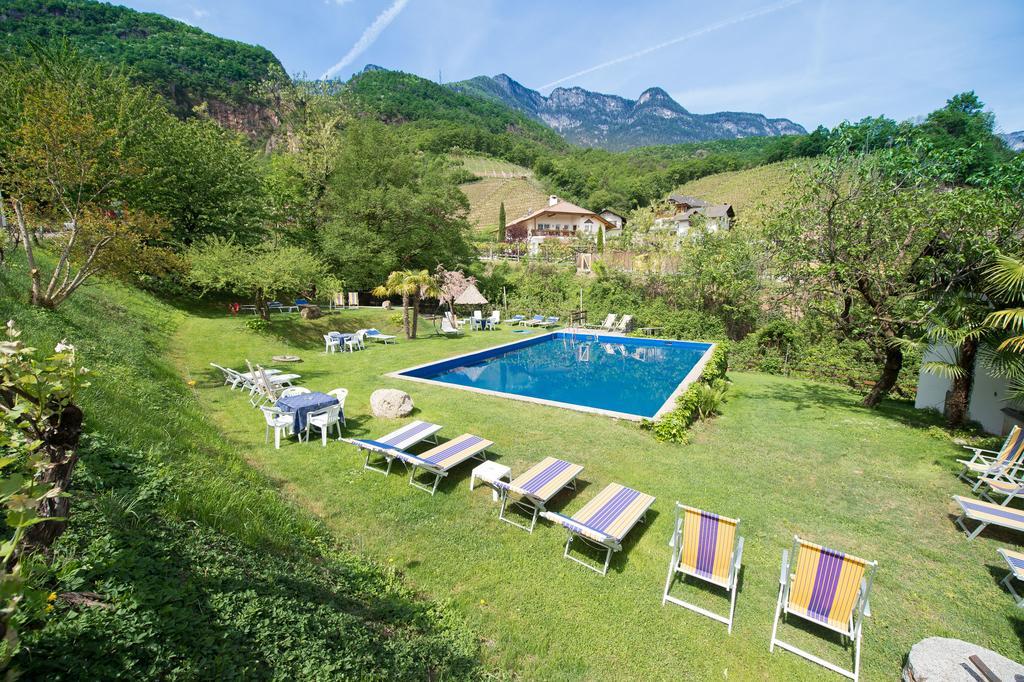 Seeberg Garni Hotel Caldaro Exteriér fotografie